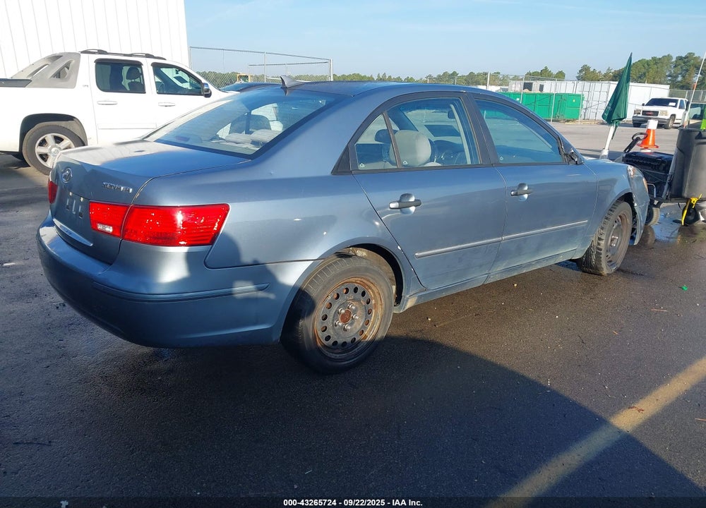 2010 HYUNDAI SONATA VIN: 5NPET4AC2AH586461