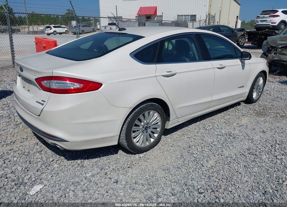 2013 FORD FUSION VIN: 3FA6P0LU7DR242140