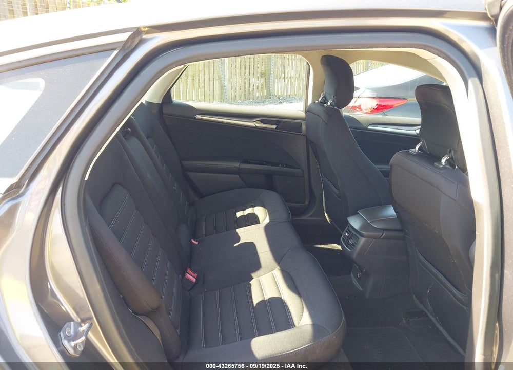 2014 FORD FUSION VIN: 3FA6P0H70ER277705