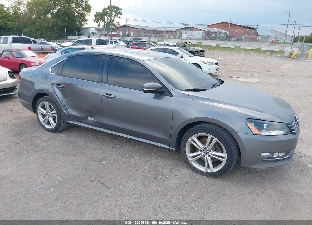2014 VOLKSWAGEN PASSAT 2.0L TDI SEL PREMIUM VIN: 1VWCN7A38EC041740