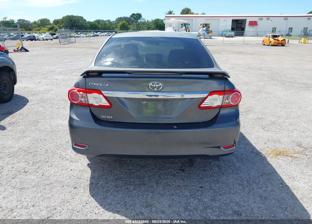 2013 TOYOTA COROLLA VIN: 2T1BU4EEXDC002083