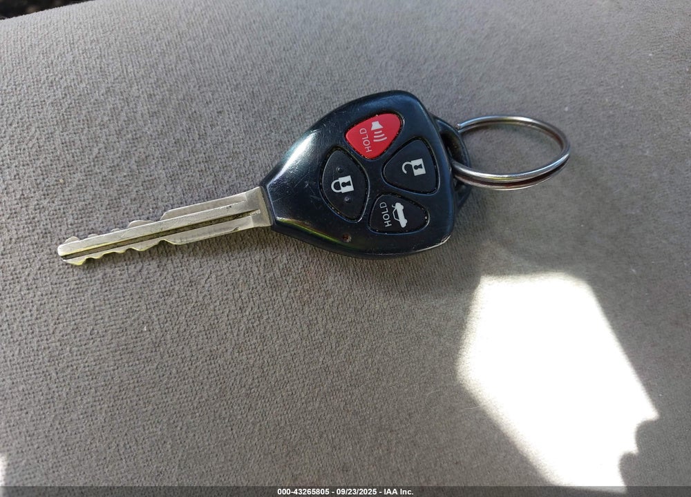 2013 TOYOTA COROLLA VIN: 2T1BU4EEXDC002083
