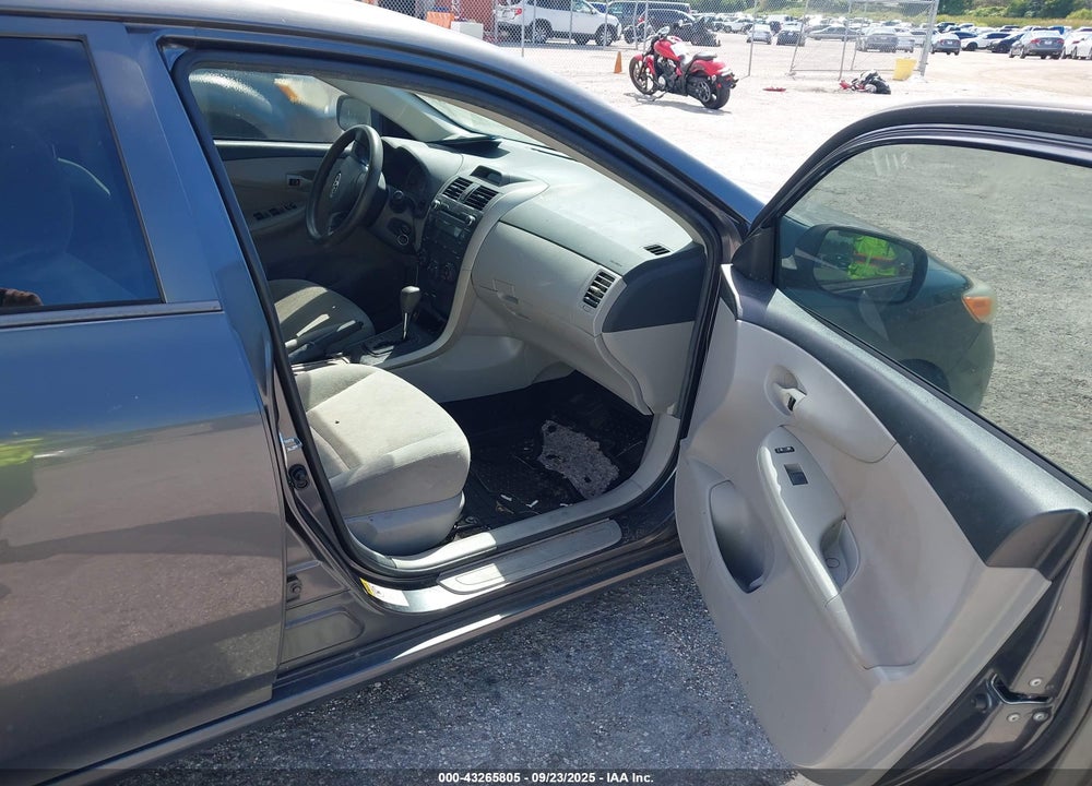 2013 TOYOTA COROLLA VIN: 2T1BU4EEXDC002083