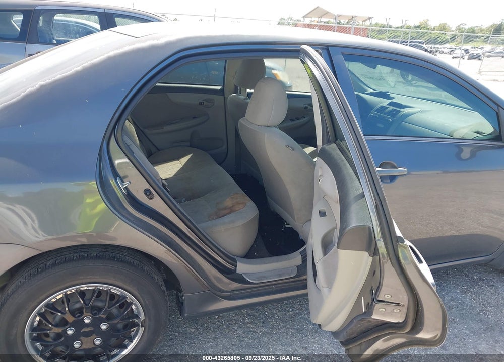 2013 TOYOTA COROLLA VIN: 2T1BU4EEXDC002083
