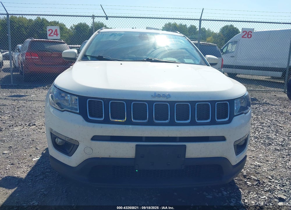 2018 JEEP COMPASS LATITUDE 4X4 VIN: 3C4NJDBB1JT207140