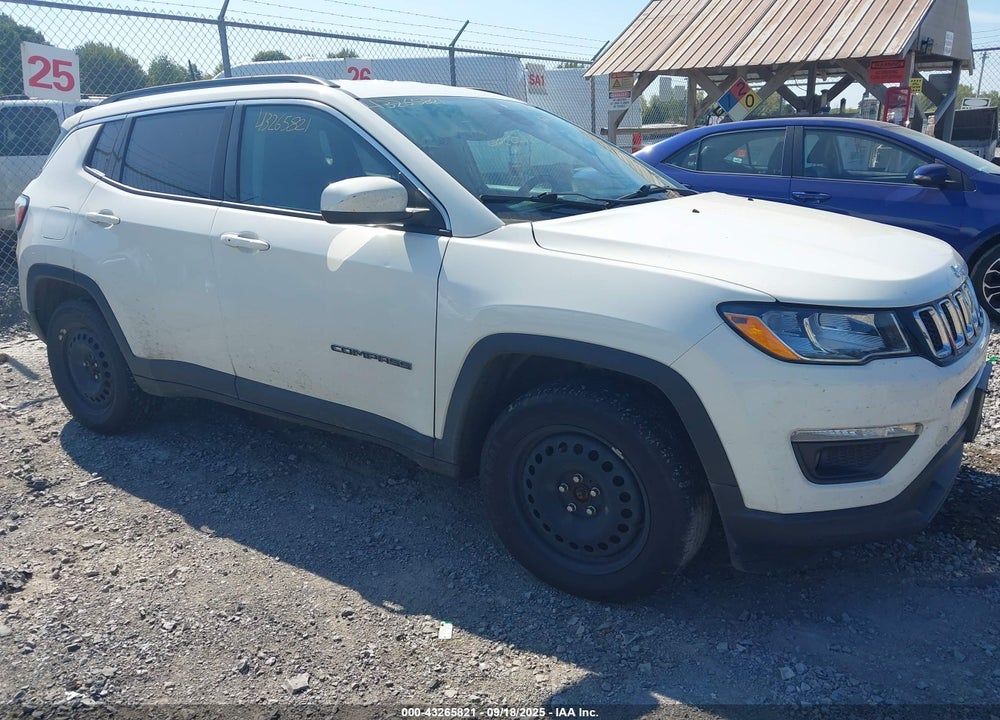 2018 JEEP COMPASS LATITUDE 4X4 VIN: 3C4NJDBB1JT207140