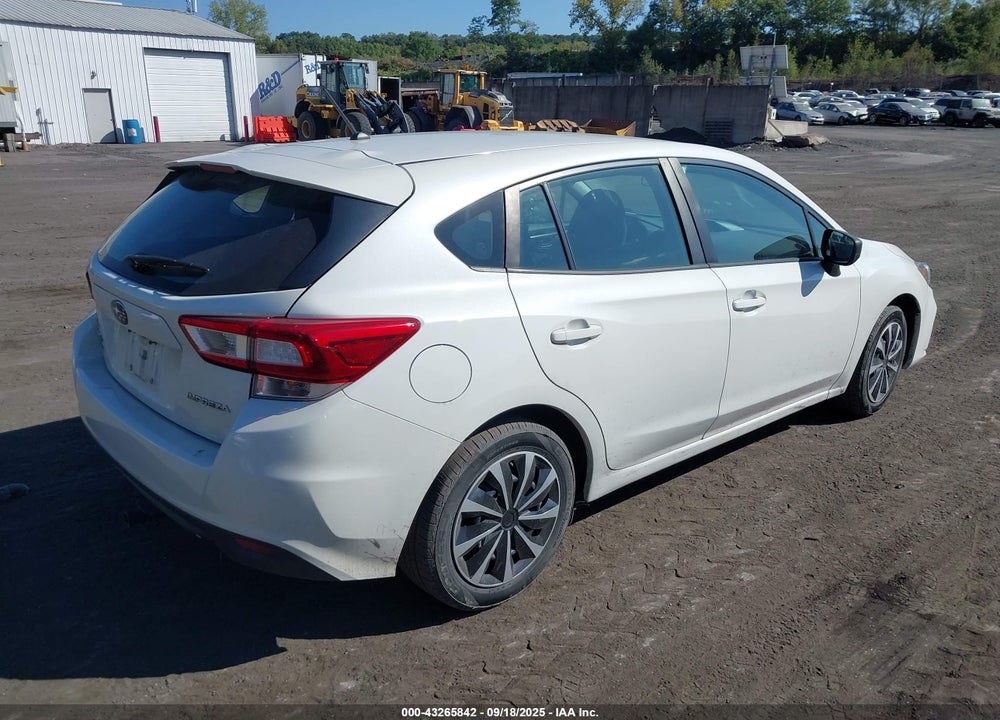 2018 SUBARU IMPREZA VIN: 4S3GTAA65J3724586