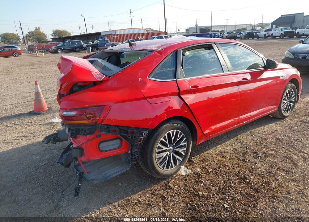 2019 VOLKSWAGEN JETTA 1.4T SEL VIN: 3VWEB7BU1KM228014