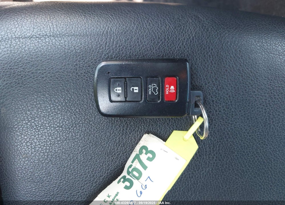 2017 TOYOTA RAV4 SE VIN: 2T3JFREV6HW570667
