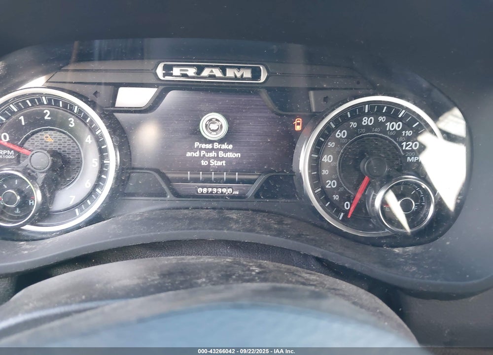 2019 RAM 2500 VIN: 3C6UR5FJ7KG565985