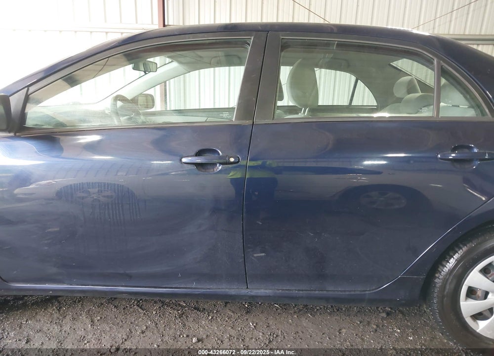 2011 TOYOTA COROLLA LE VIN: 2T1BU4EE6BC723045