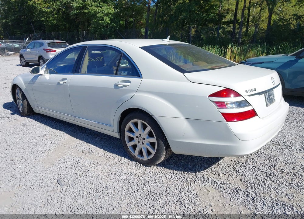 2007 MERCEDES-BENZ S 550 4MATIC VIN: WDDNG86X37A115206