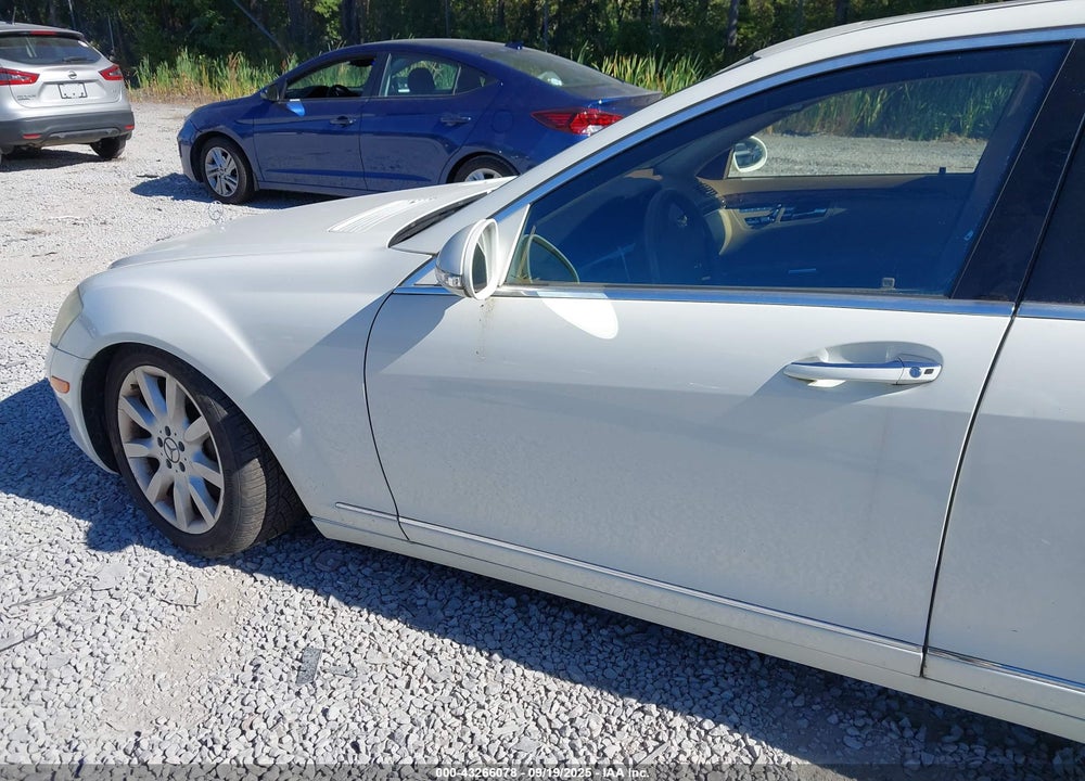 2007 MERCEDES-BENZ S 550 4MATIC VIN: WDDNG86X37A115206
