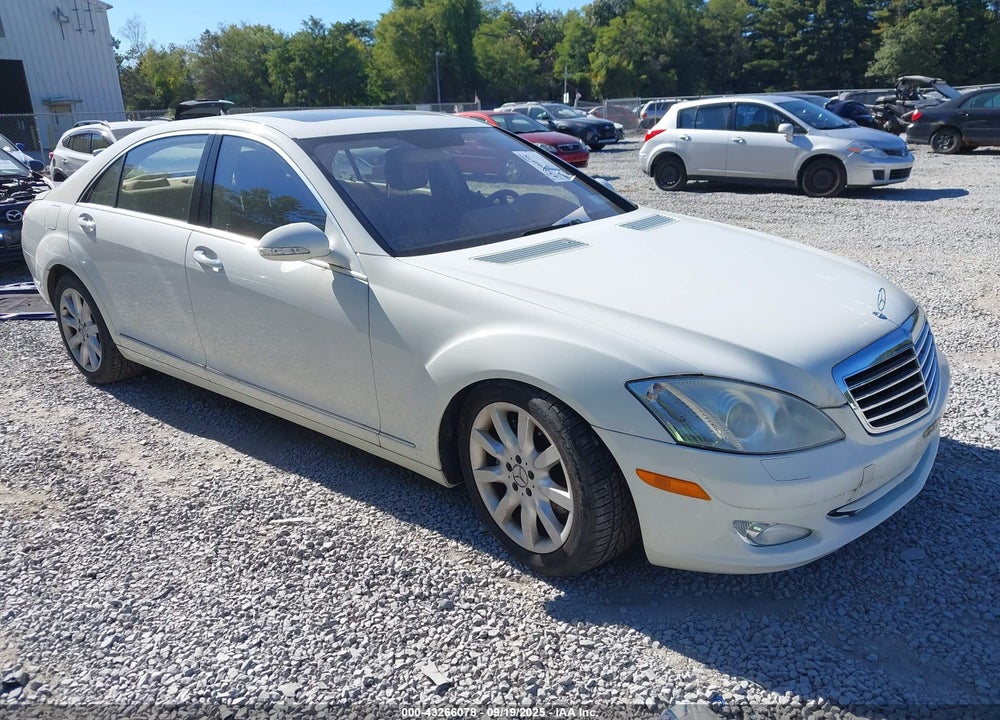 2007 MERCEDES-BENZ S 550 4MATIC VIN: WDDNG86X37A115206