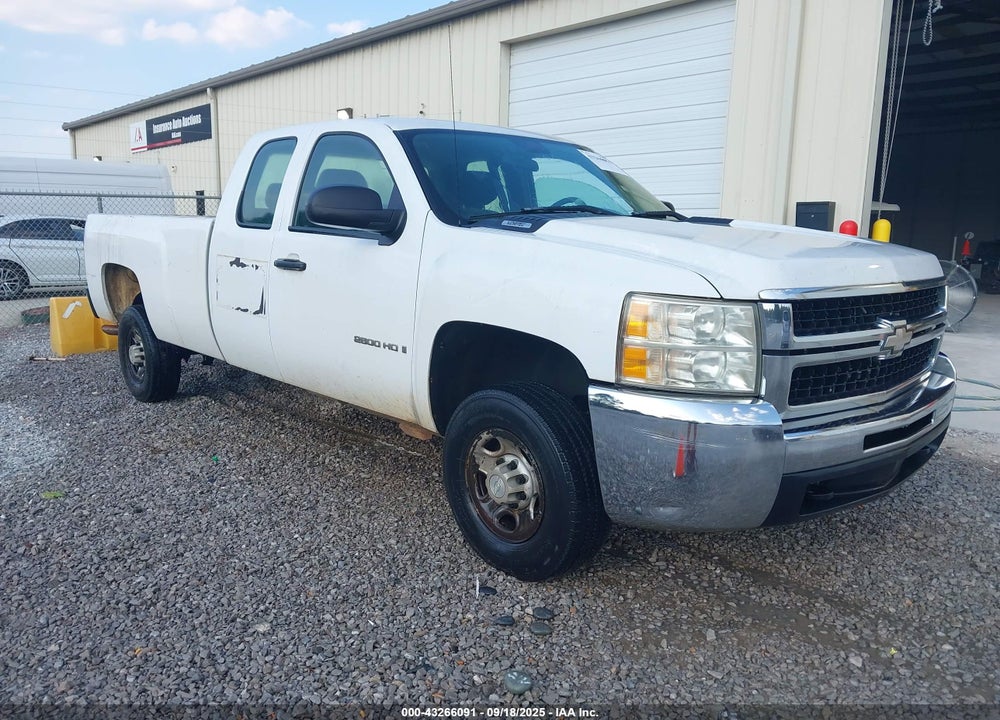 2007 CHEVROLET SILVERADO 2500HD WORK TRUCK VIN: 1GCHC29K07E583421