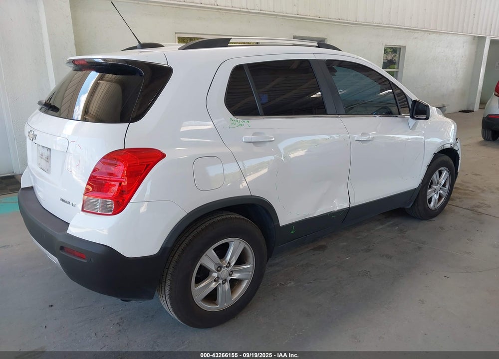 2015 CHEVROLET TRAX VIN: 3GNCJLSB4FL255005