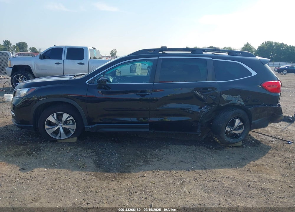 2021 SUBARU ASCENT VIN: 4S4WMAFD0M3437558