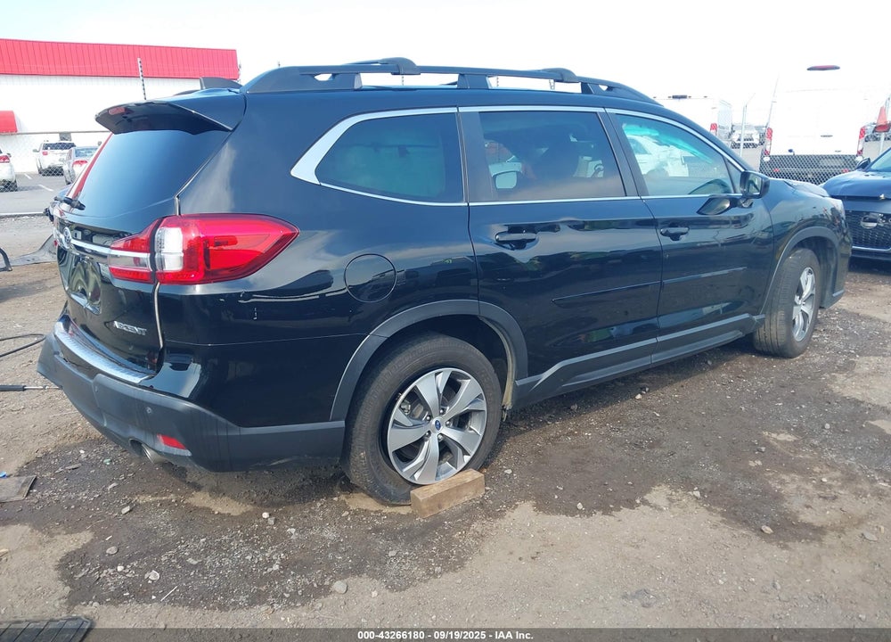 2021 SUBARU ASCENT VIN: 4S4WMAFD0M3437558