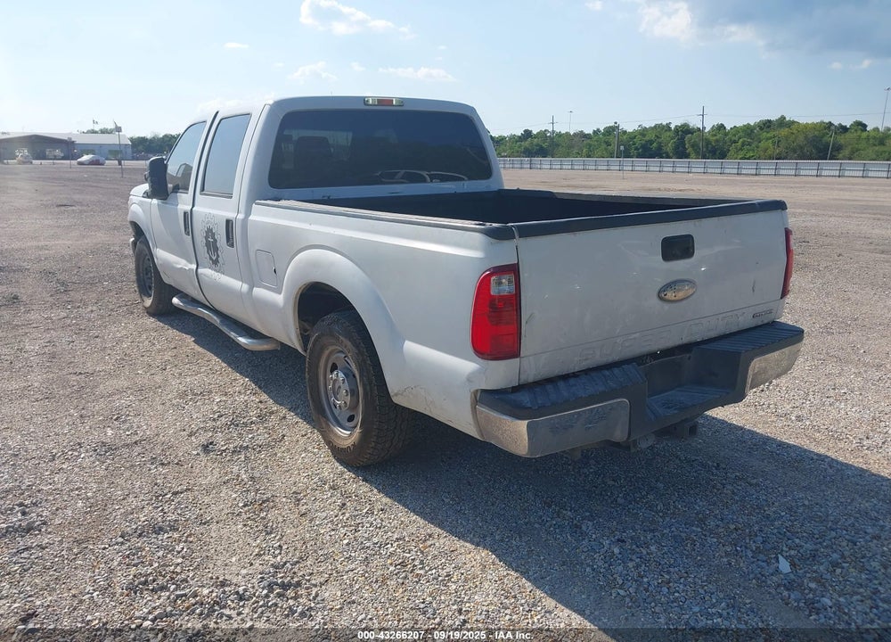 2012 FORD F-250 XL VIN: 1FT7W2A69CEB56864
