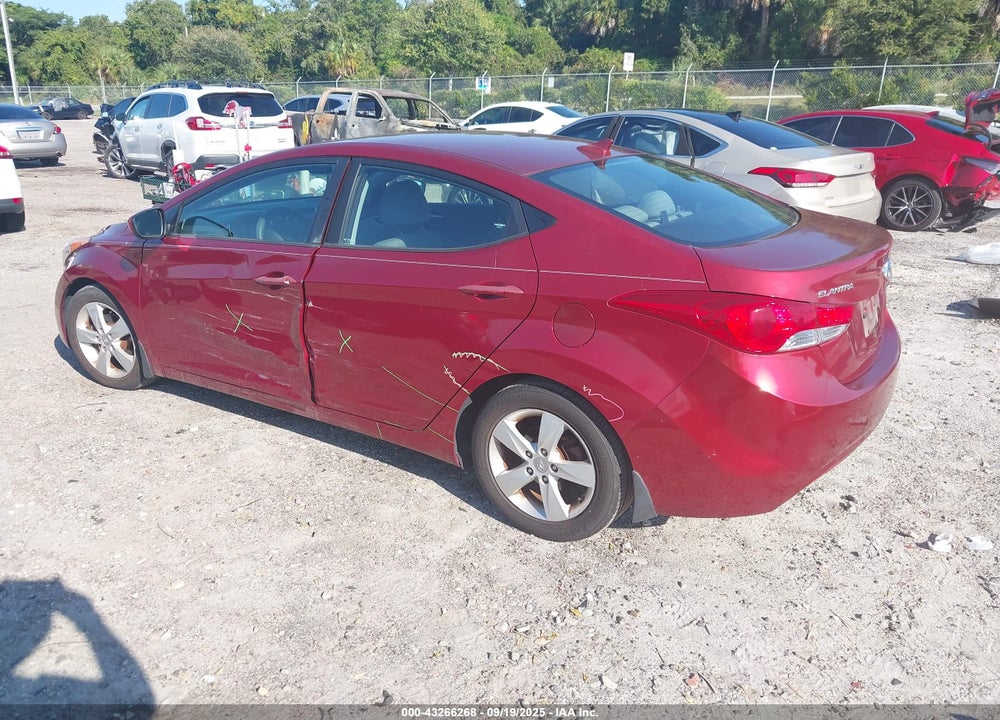 2013 HYUNDAI ELANTRA GLS VIN: 5NPDH4AE0DH400287
