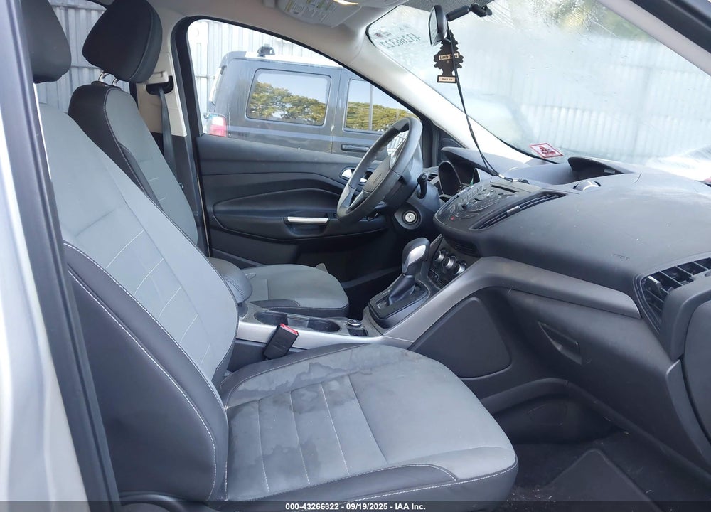 2016 FORD ESCAPE VIN: 1FMCU9GX3GUC65406