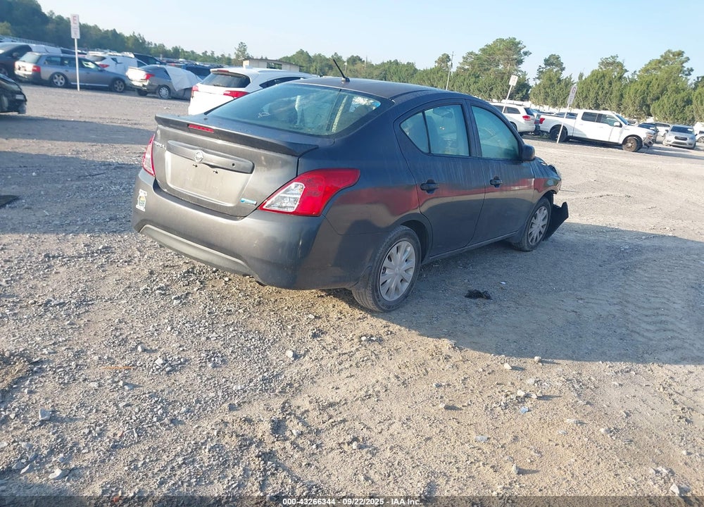 2015 NISSAN VERSA VIN: 3N1CN7AP0FL950652