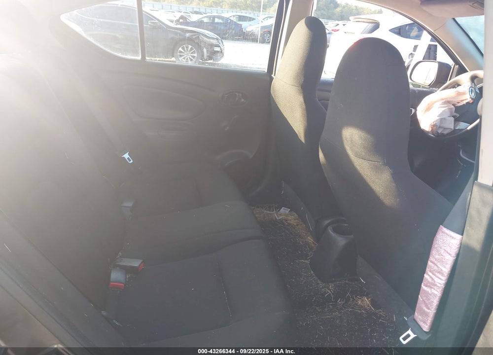 2015 NISSAN VERSA VIN: 3N1CN7AP0FL950652