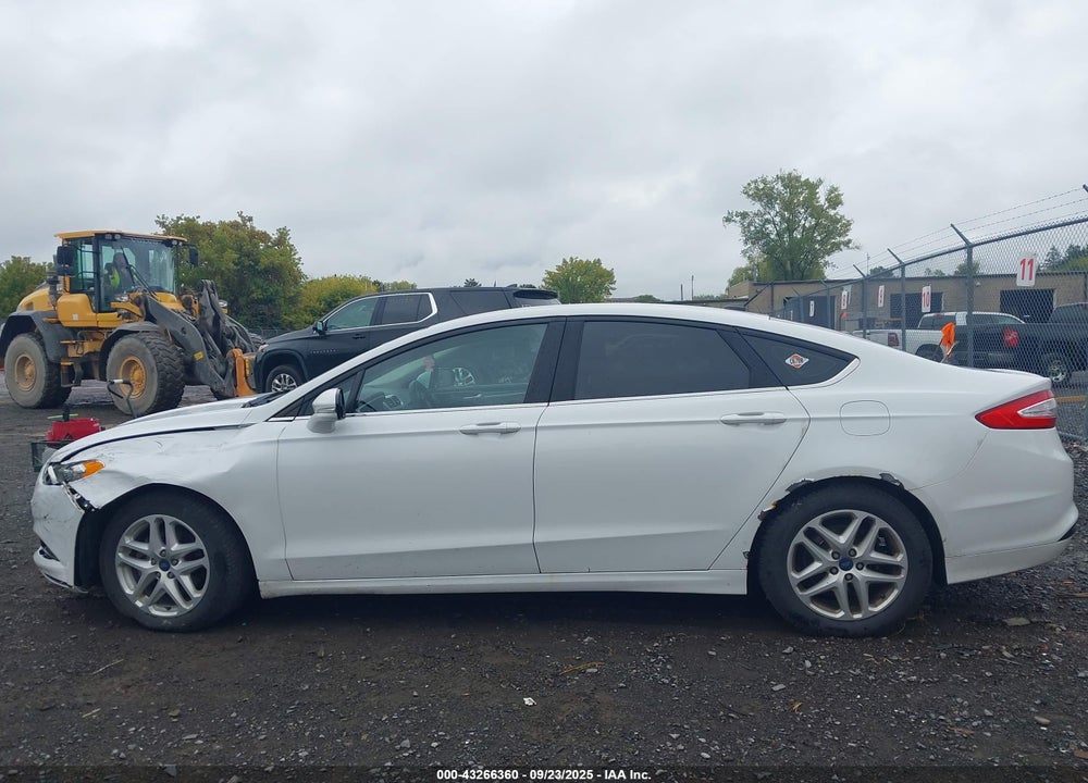 2016 FORD FUSION VIN: 3FA6P0H74GR161457
