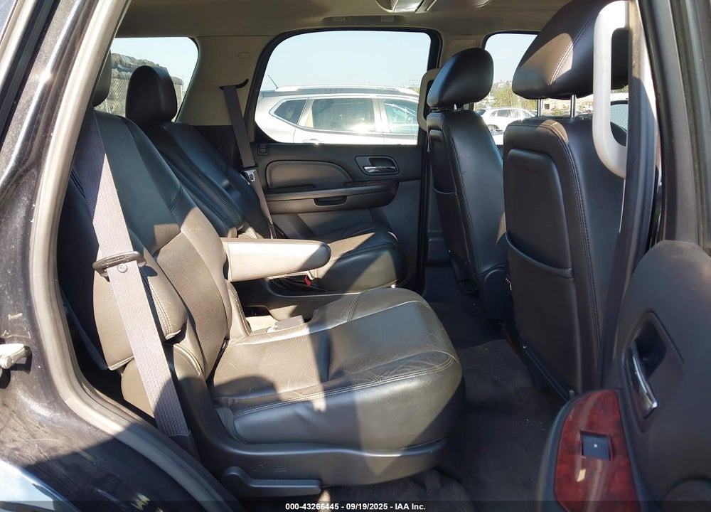 2013 CADILLAC ESCALADE LUXURY VIN: 1GYS4BEF7DR207955
