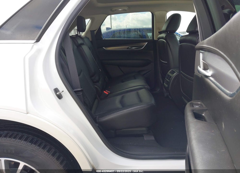 2017 CADILLAC XT5 LUXURY VIN: 1GYKNBRS2HZ109281