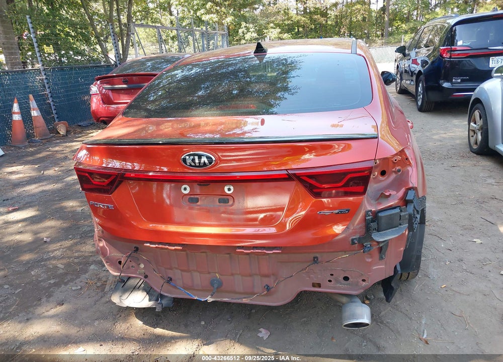2021 KIA FORTE GT LINE VIN: 3KPF34AD0ME332432
