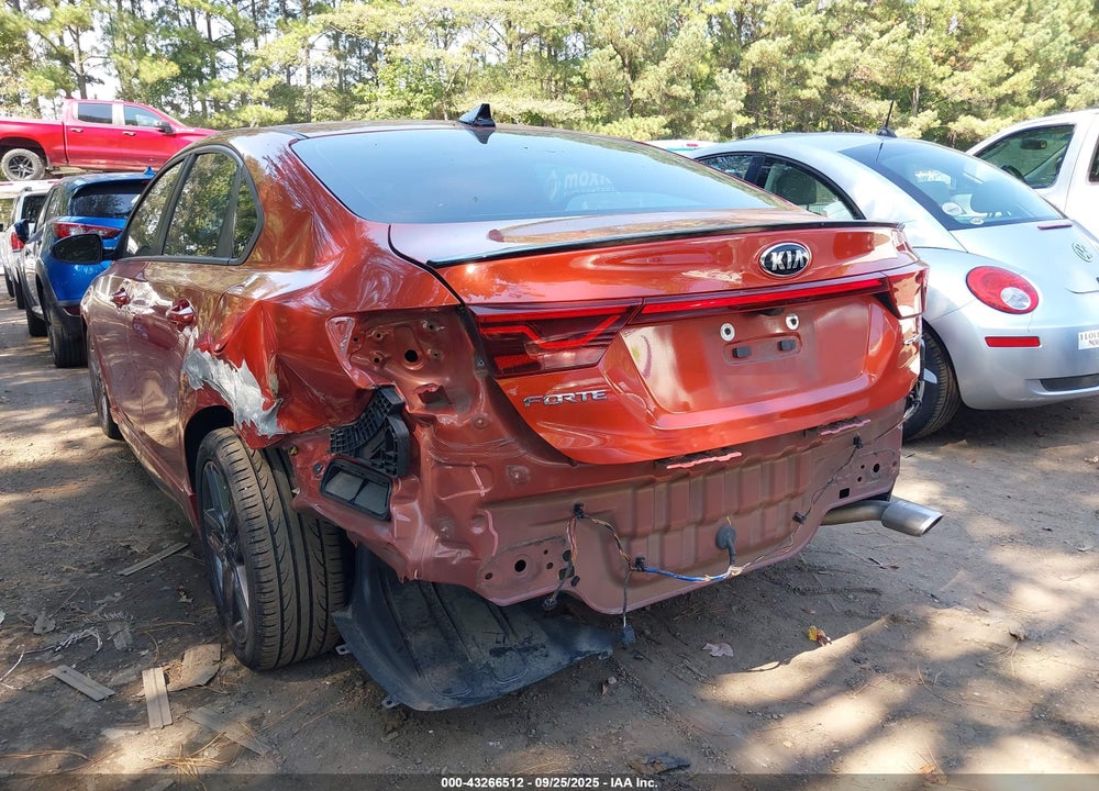 2021 KIA FORTE GT LINE VIN: 3KPF34AD0ME332432