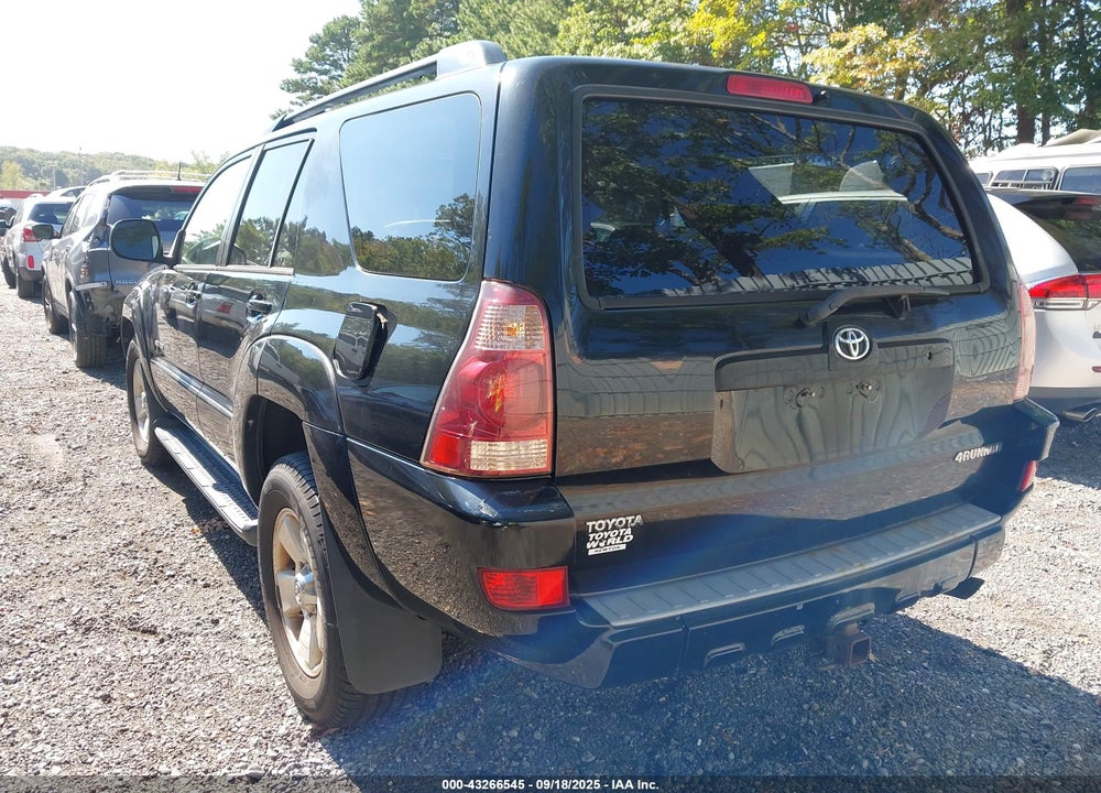 2005 TOYOTA 4RUNNER SR5 V6 VIN: JTEBU14RX58042711