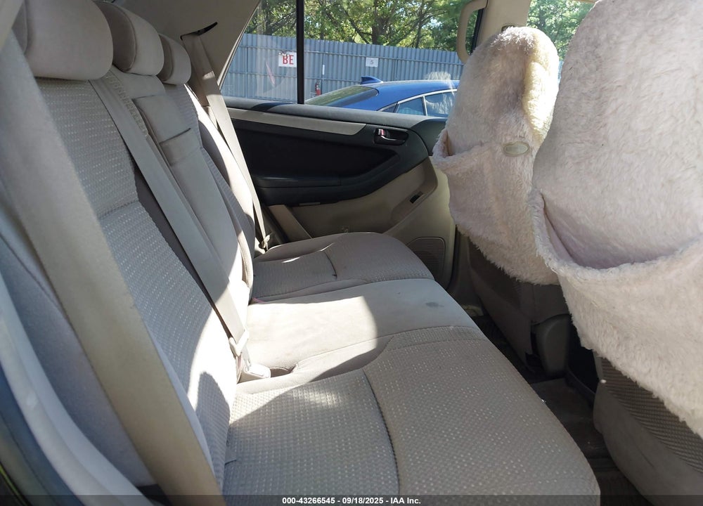 2005 TOYOTA 4RUNNER SR5 V6 VIN: JTEBU14RX58042711