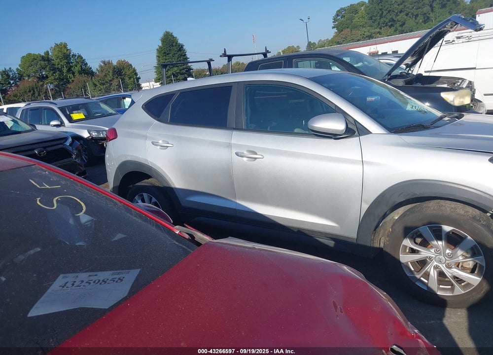 2019 HYUNDAI TUCSON SE VIN: KM8J23A41KU052763