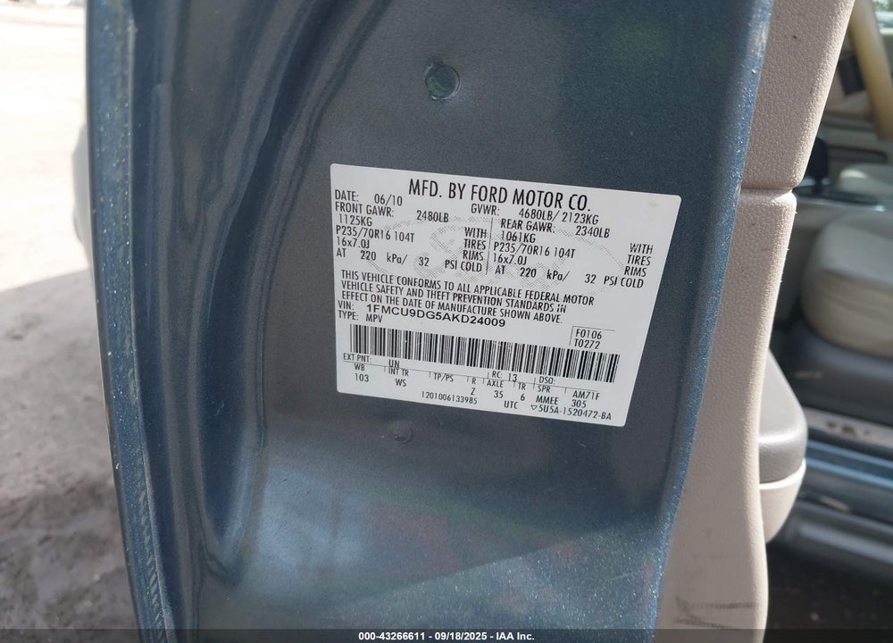 2010 FORD ESCAPE VIN: 1FMCU9DG5AKD24009