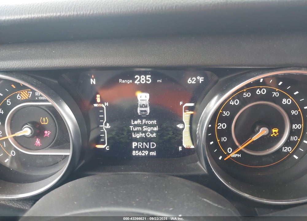 2023 JEEP WRANGLER / VIN: 1C4HJXEG9PW502267