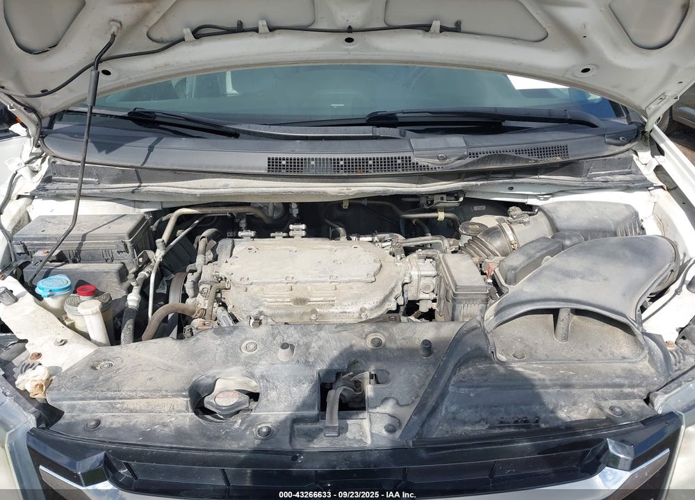 2015 HONDA ODYSSEY EX-L VIN: 5FNRL5H68FB126878