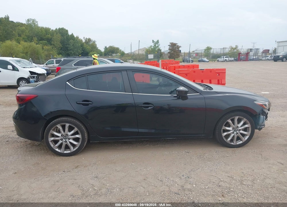 2014 MAZDA 3 VIN: JM1BM1W3XE1189312
