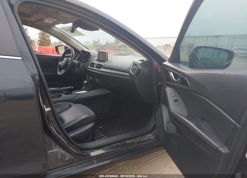 2014 MAZDA 3 VIN: JM1BM1W3XE1189312