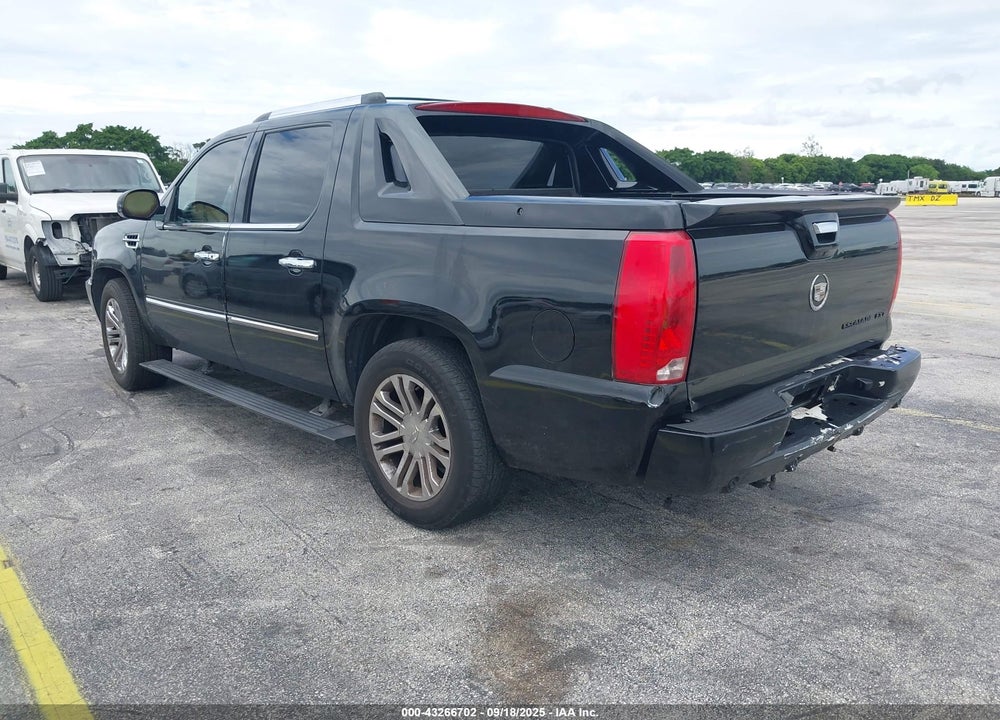 2008 CADILLAC ESCALADE EXT STANDARD VIN: 3GYFK62838G266222