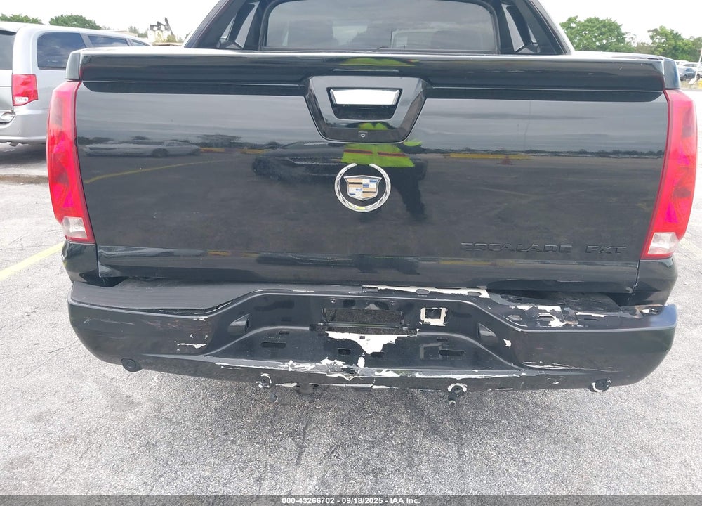 2008 CADILLAC ESCALADE EXT STANDARD VIN: 3GYFK62838G266222