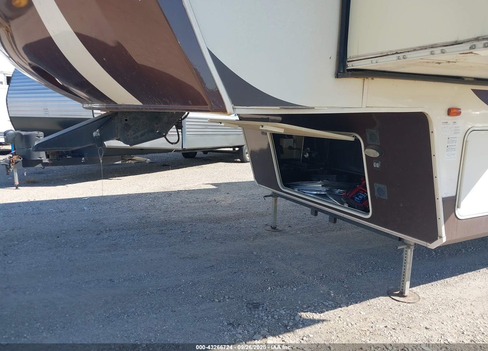 2014 FOREST RIVER COLUMBUS 320RS VIN: 4X4FCMH20E6003770