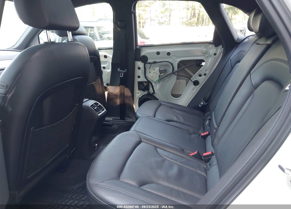 2018 AUDI Q3 VIN: WA1ECCFS7JR021281