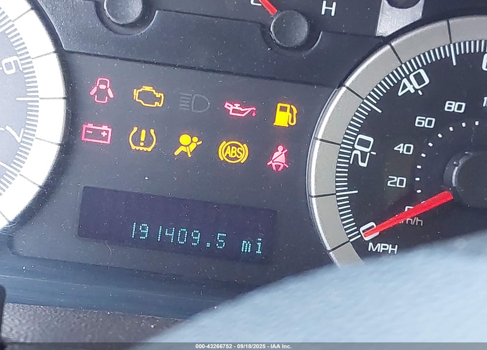2009 FORD ESCAPE VIN: 1FMCU93GX9KB01395