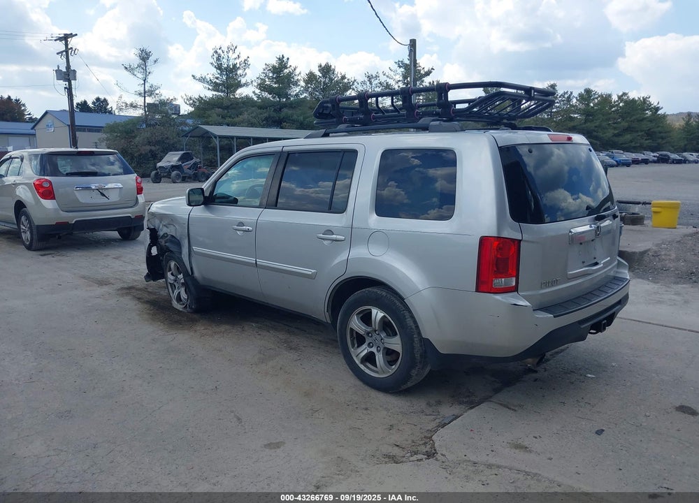 2012 HONDA PILOT VIN: 5FNYF3H62CB022096