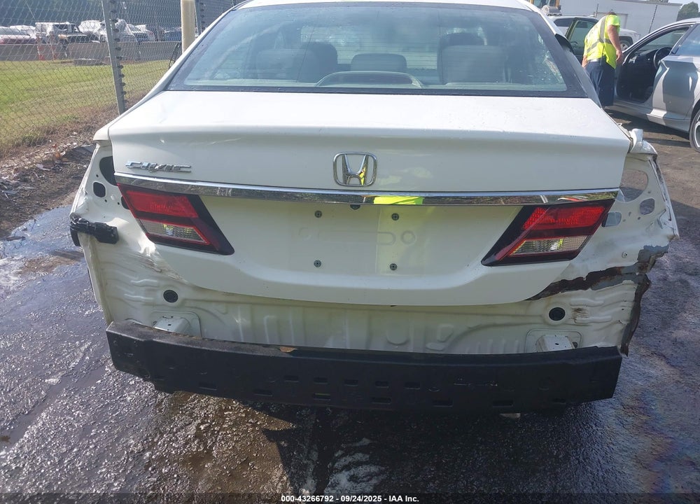 2013 HONDA CIVIC LX VIN: 2HGFB2F58DH571810