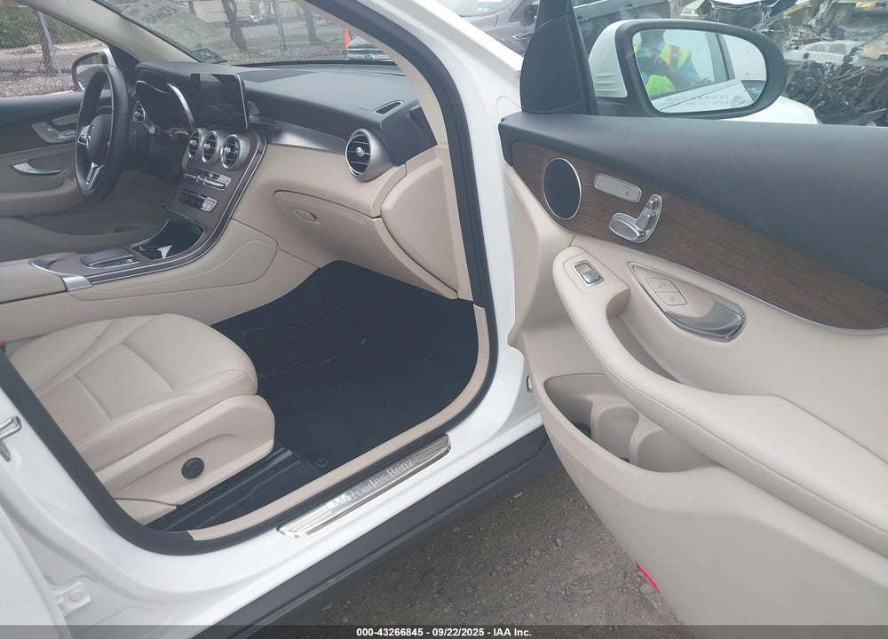 2020 MERCEDES-BENZ GLC 300 4MATIC VIN: W1N0G8EB9LF764833