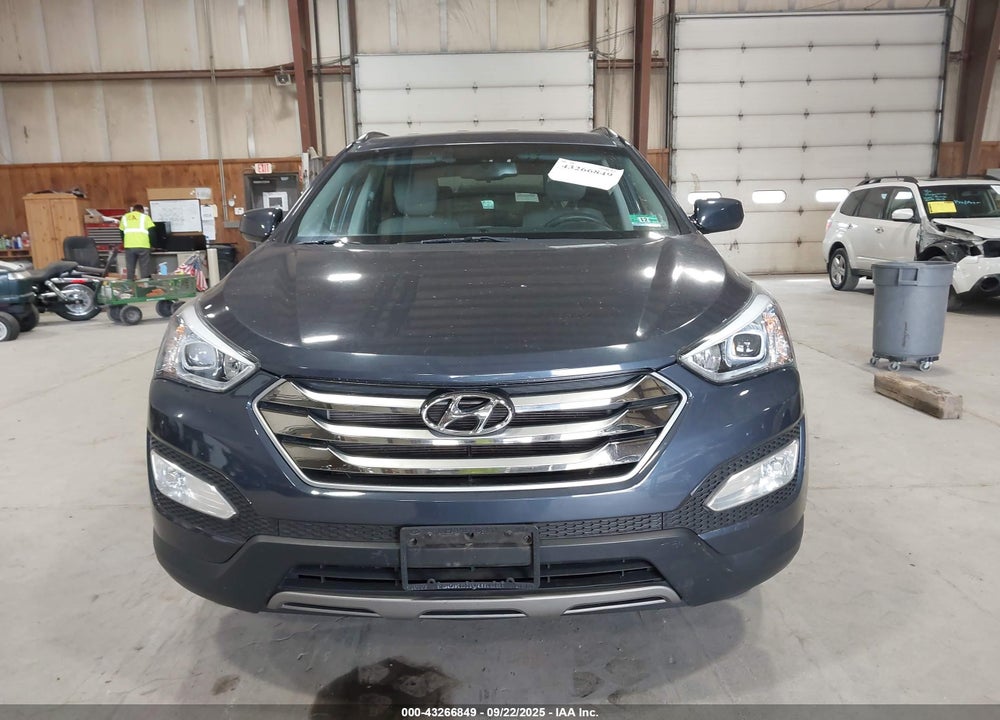 2015 HYUNDAI SANTA FE VIN: 5XYZU3LB4FG249740