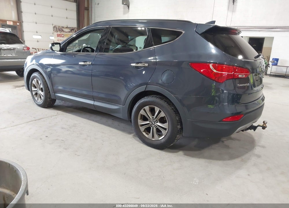 2015 HYUNDAI SANTA FE VIN: 5XYZU3LB4FG249740